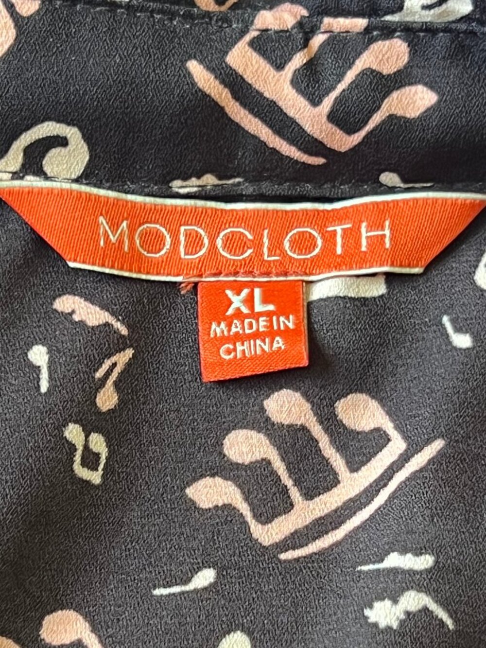 ModCloth Jazz Music Note Women's Blouse w/Tie - Picture 11 of 16